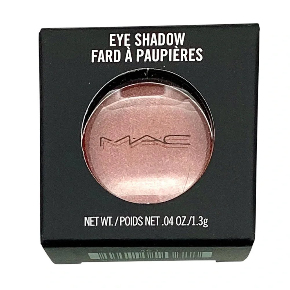 MAC Highly Pigmented Eyeshadow, (Coppering Veluxe Pearl) (NWT)